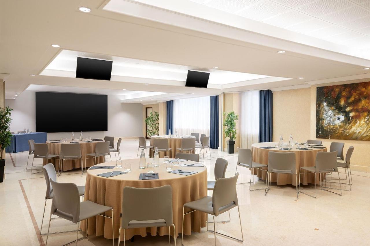Courtyard By Marriott Park Hotell Rom