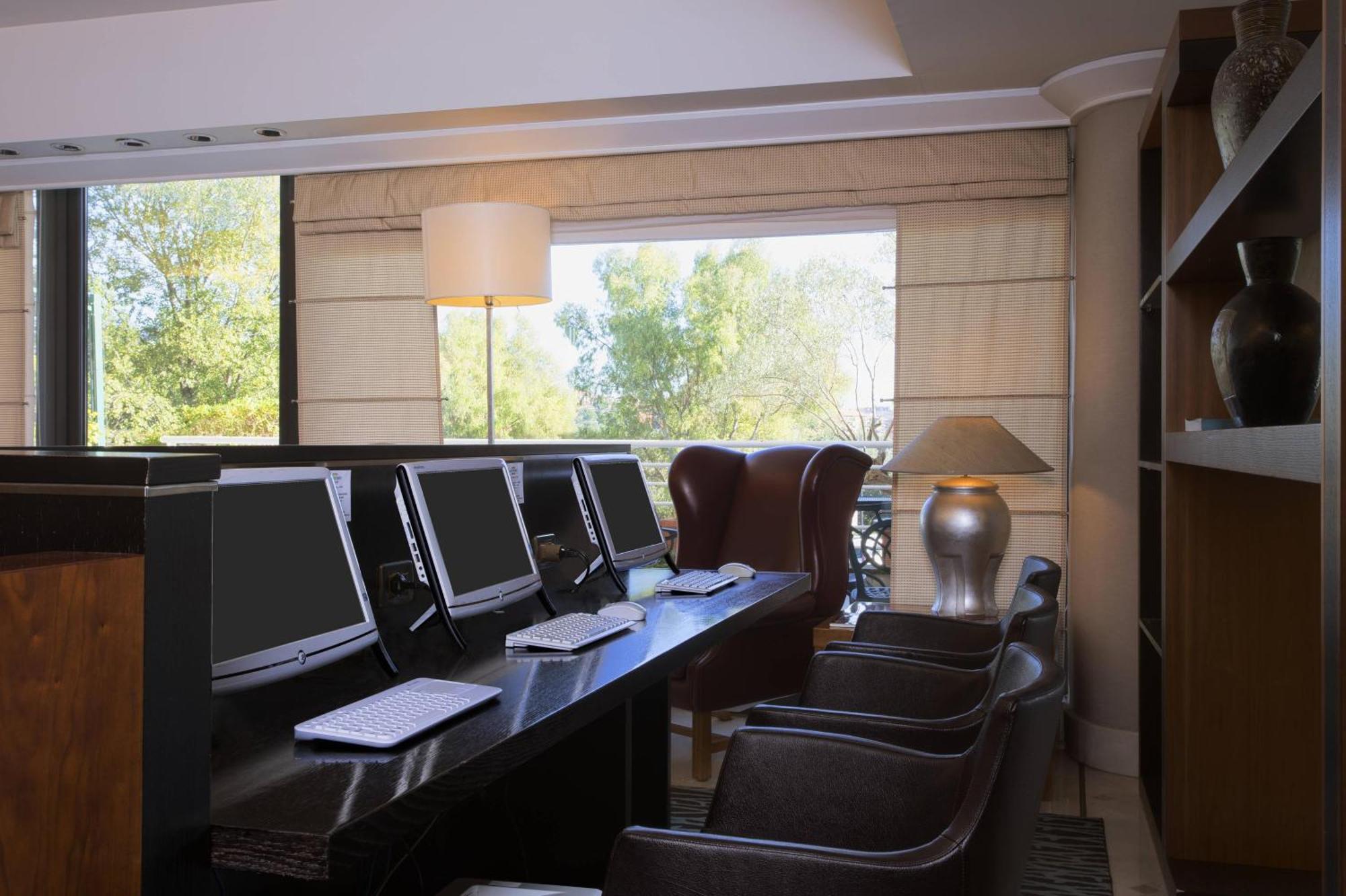 Courtyard By Marriott Park 4* Rom